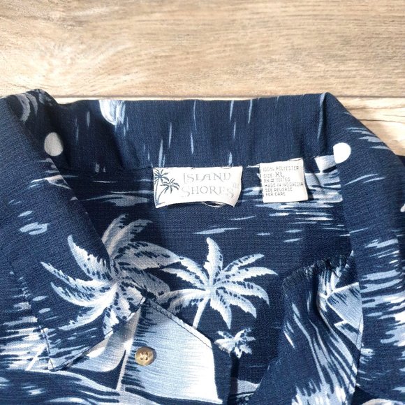 Island Shores XL Mens Short Sleeve Shirt Relaxed Hawaiian Vacation Casual - Picture 3 of 8